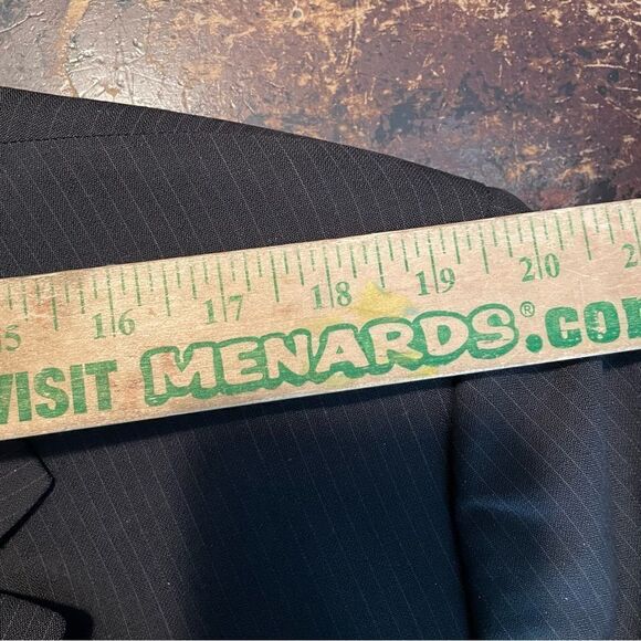 Canali charcoal pinstripe single‎ vent flat front suit 56R Italy 46R US 40X30 - Picture 3 of 10